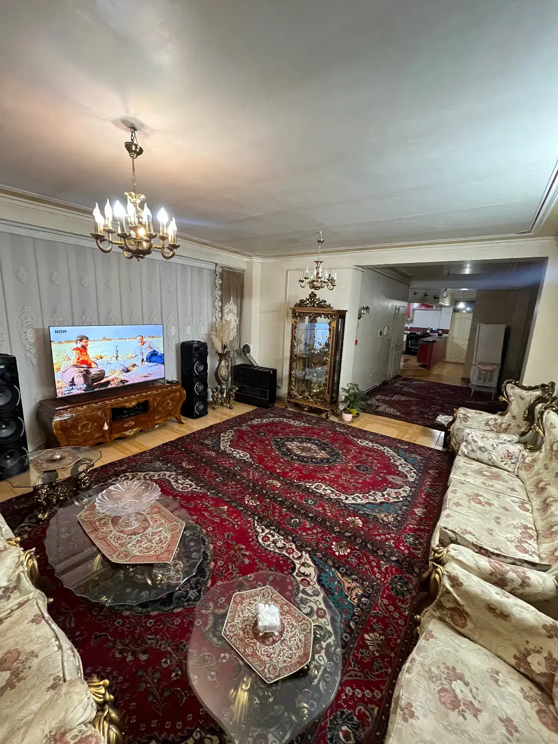 اپارتمان ۱۰۰ متری در کوچه باغ