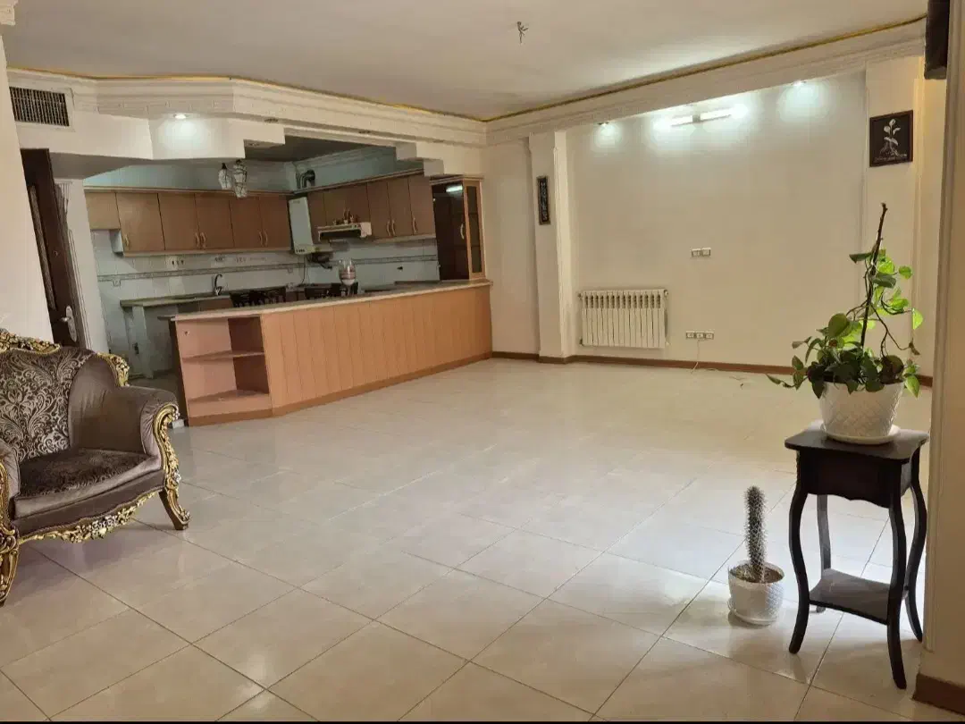 نیاز به همخانه