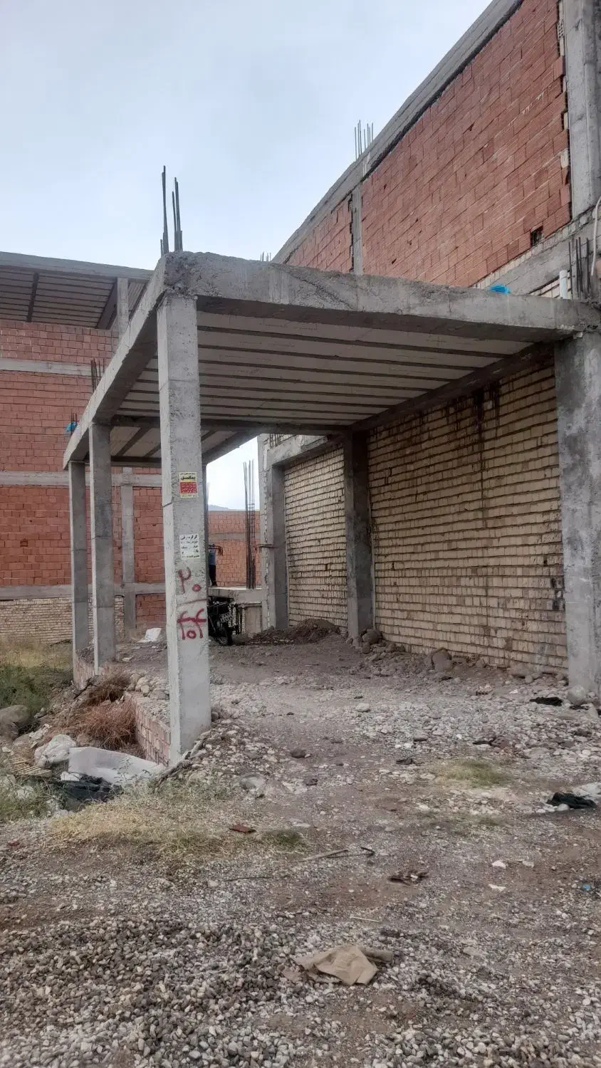 مغازه نیمه ساز کمربندی