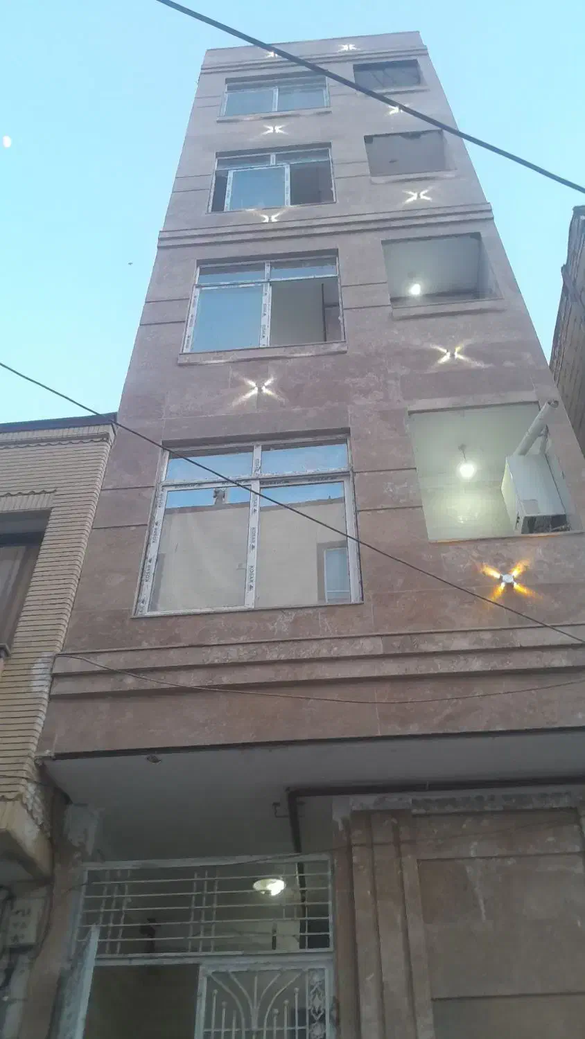 اپارتمان سیدی اصلانی ۸۷