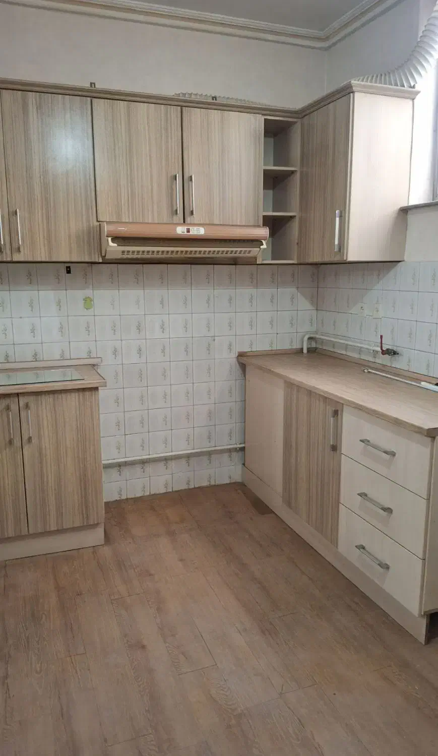 اجاره حیاط دربستی ۶۰ متری قره آغاج