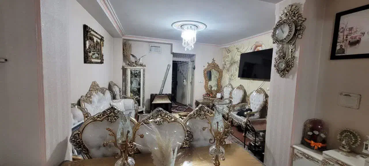 رهن واجاره واحد ۵۵ متری ابریشم طبقه دوم