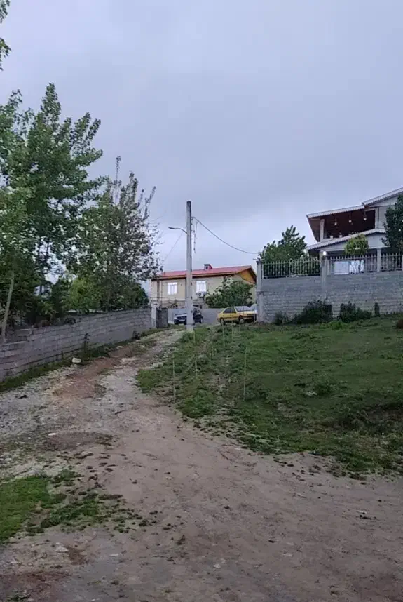 زمین کاربری مسکونی 360متری لیسار