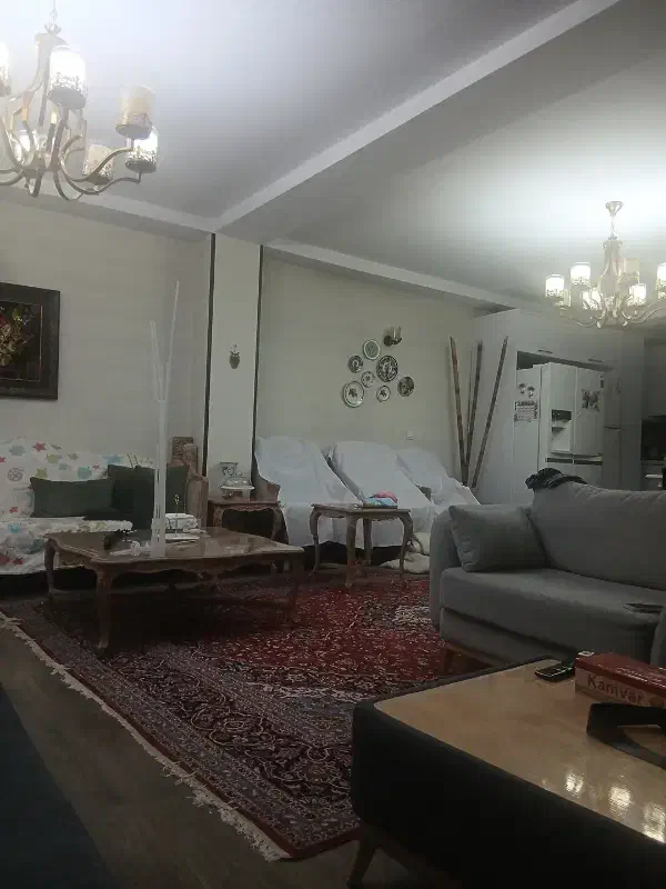 141متری  نوساز لابی و سالن اجتماعات