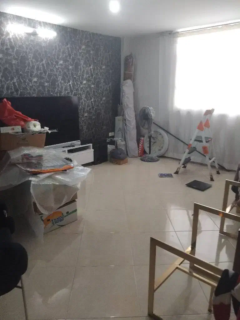 یک واحد آپارتمان به متراژ ۸۰ متری بازسازی شده