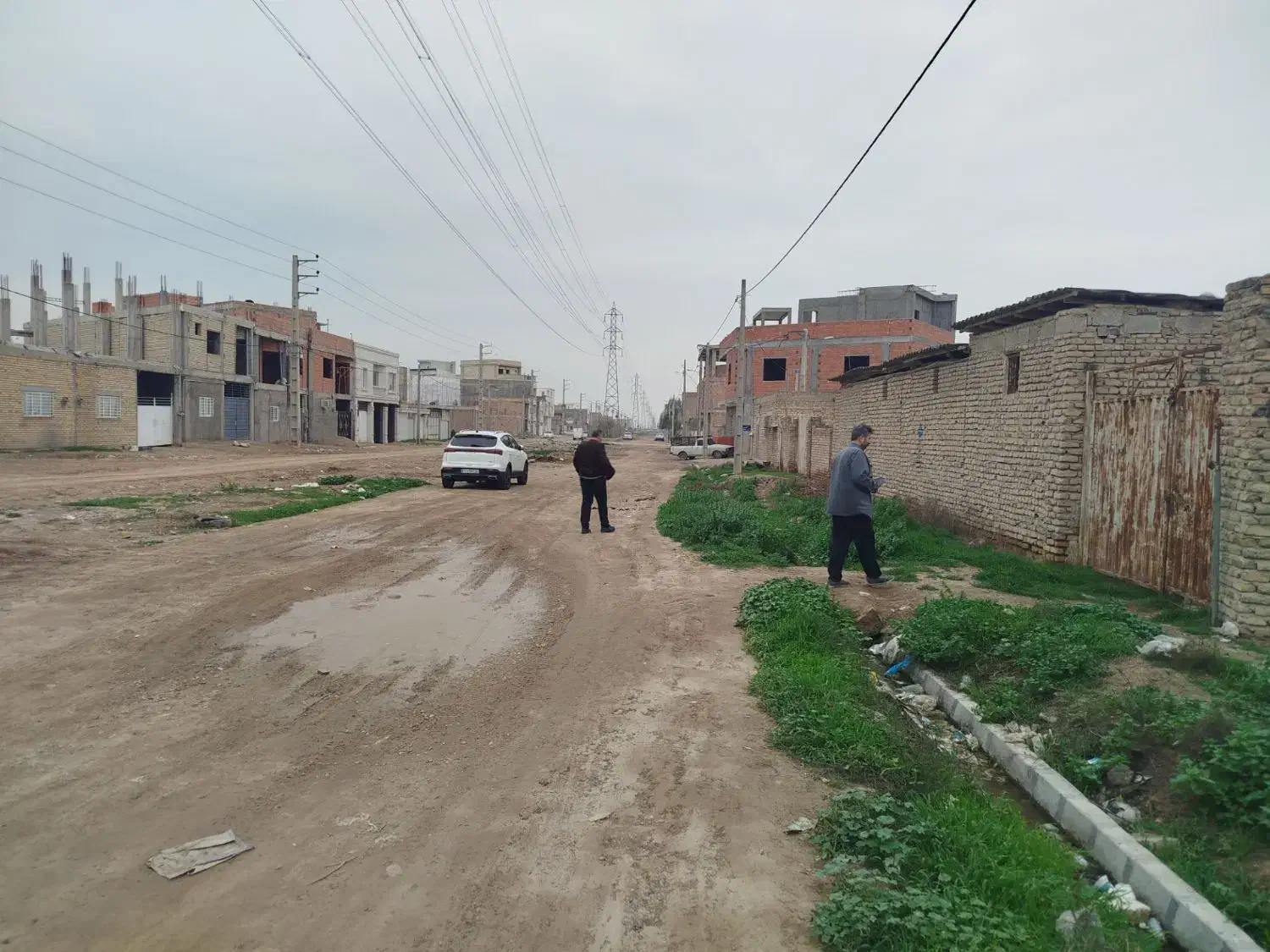 یک قطعه زمین مسکونی در روستای ارمی آباد