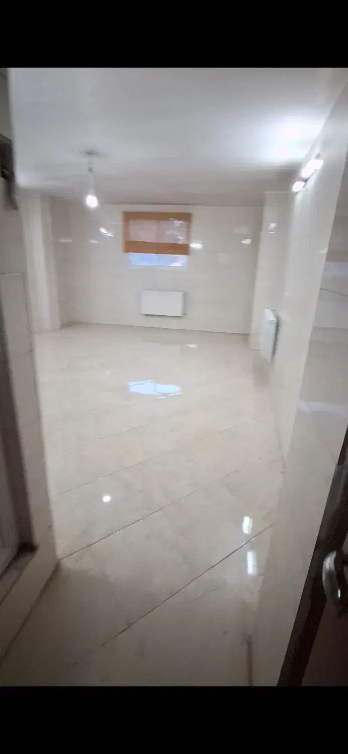 دفترکار خیابان برازنده