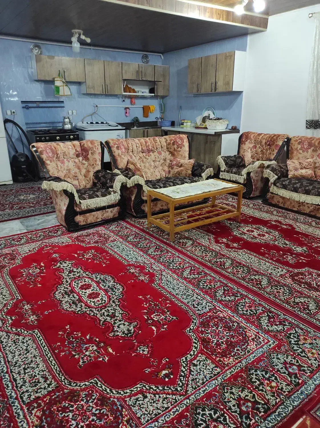 اجاره روزانه ویلا دربست با پارکینک بزرگ