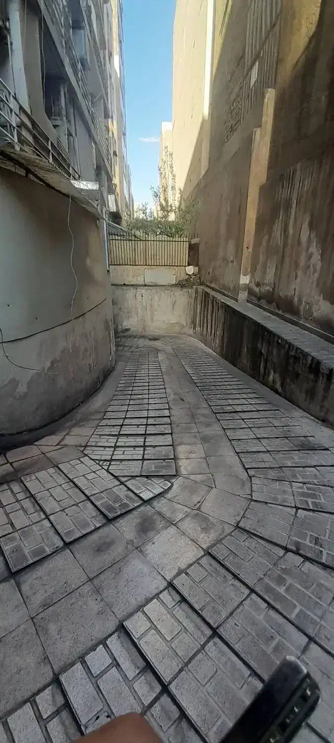 آپارتمان ۶۰ متری پارکینگ دار