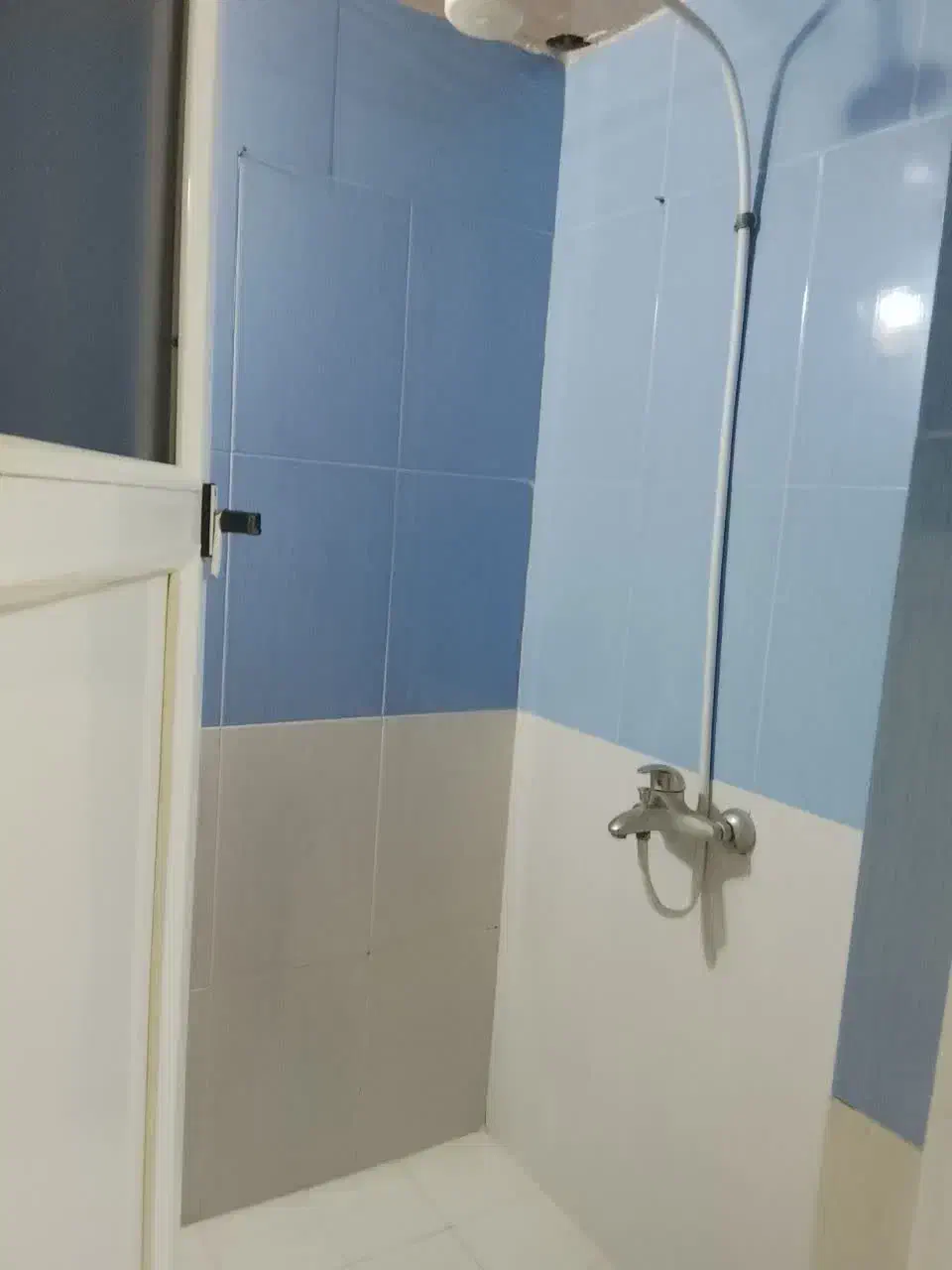 رهن و اجاره واحد75متری ابتدای خیابان مشهد