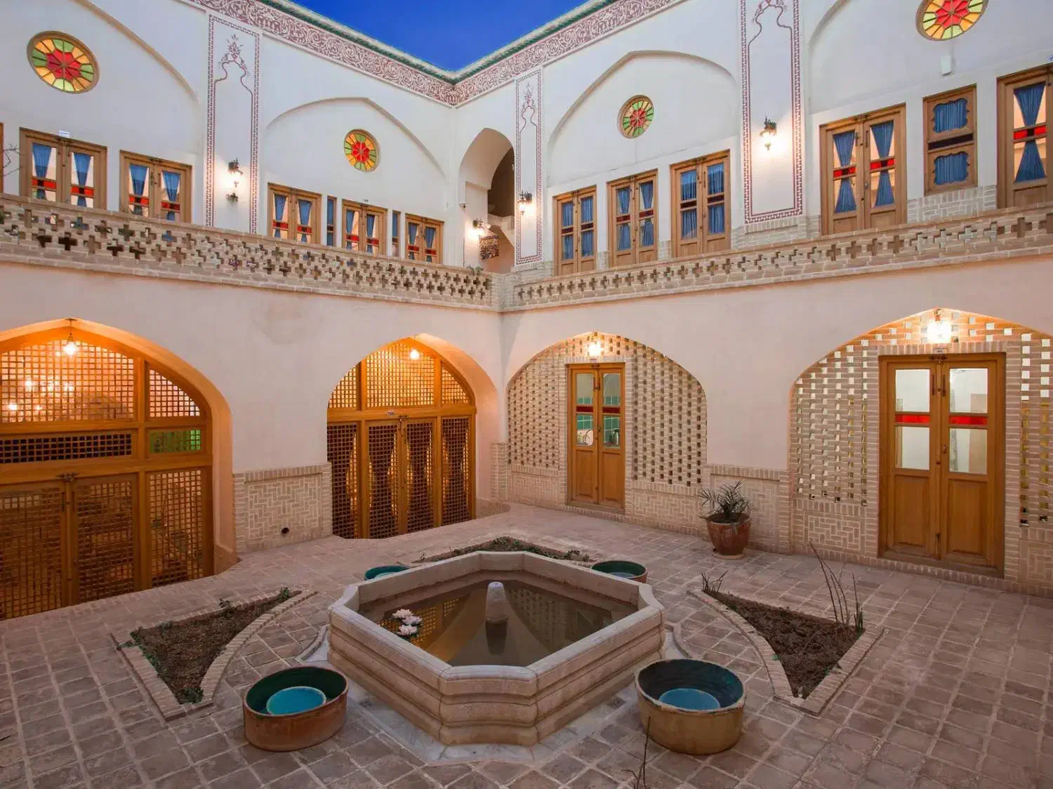 اجاره مغازه واقع در پردیس