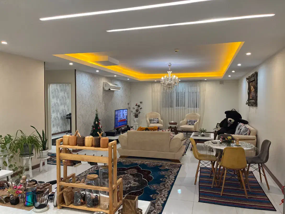 ۱۰۲ متر_رو به نما_فول تجهیز_قلب باغستان غربی