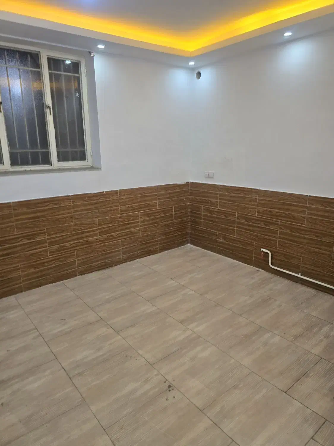 ۴۰ متر همکف  مناسب  برایه مجرد یا زوج