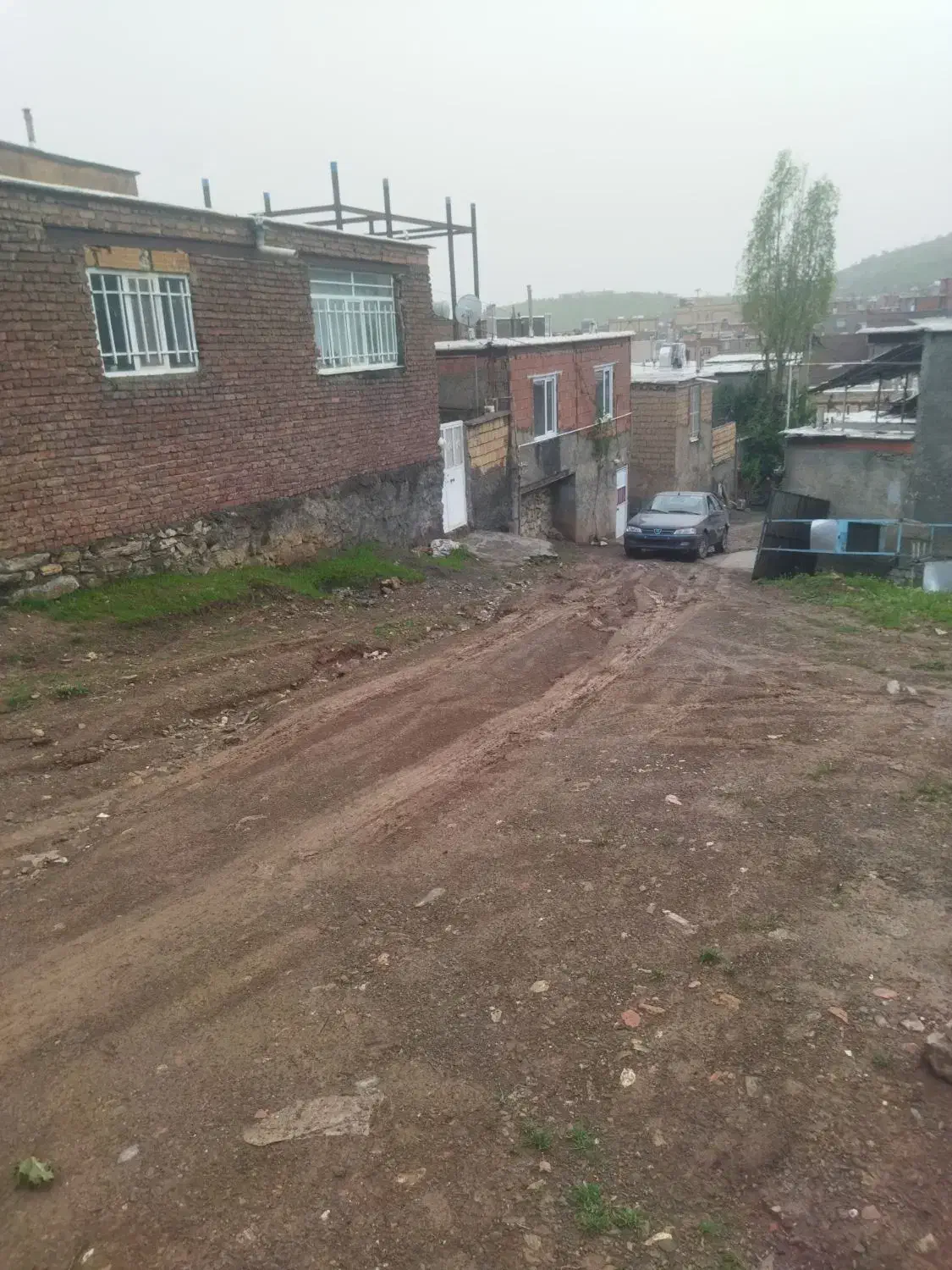 زمین۱۲۰متری دو نبش موسک