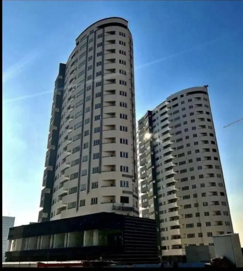 آپارتمان مسکونی کوهک برج رادین