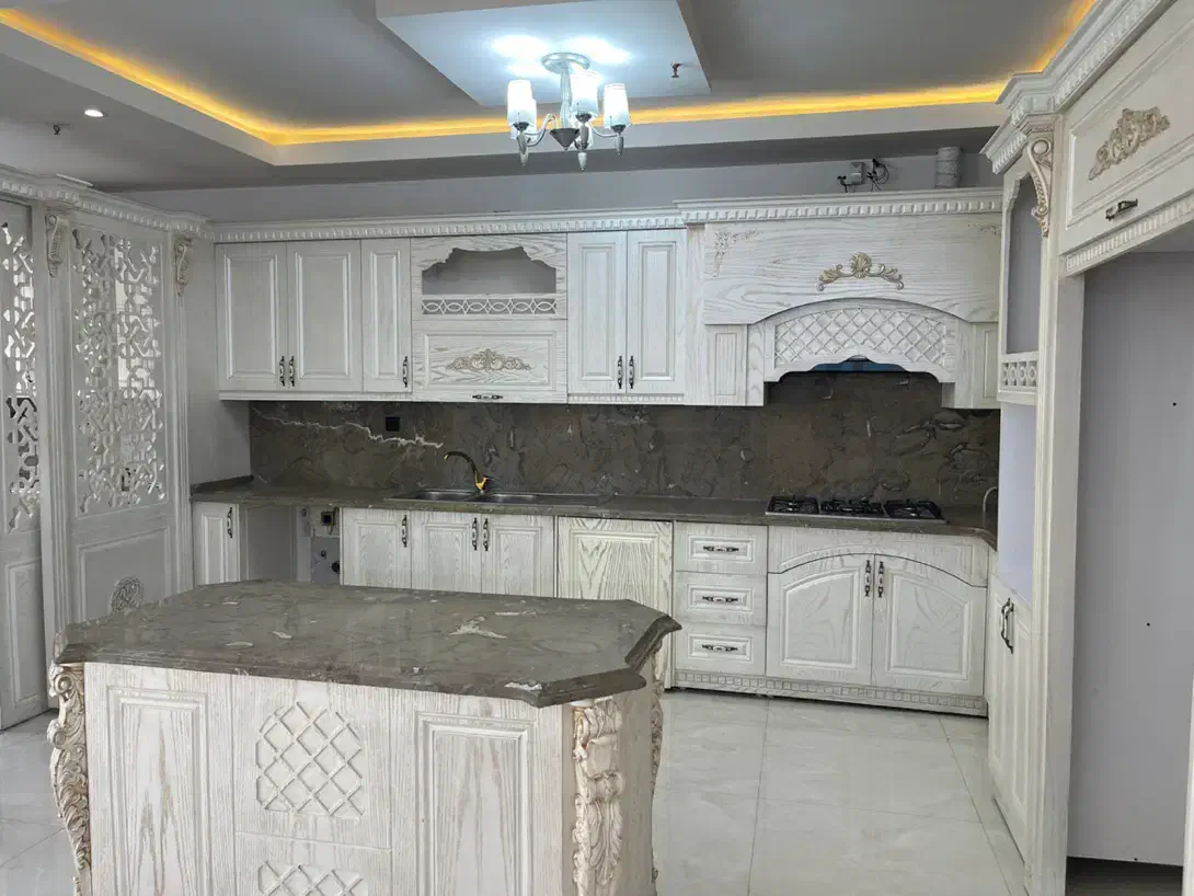 ۱۳۰ متری حاشیه  صفر سوپر لوکس