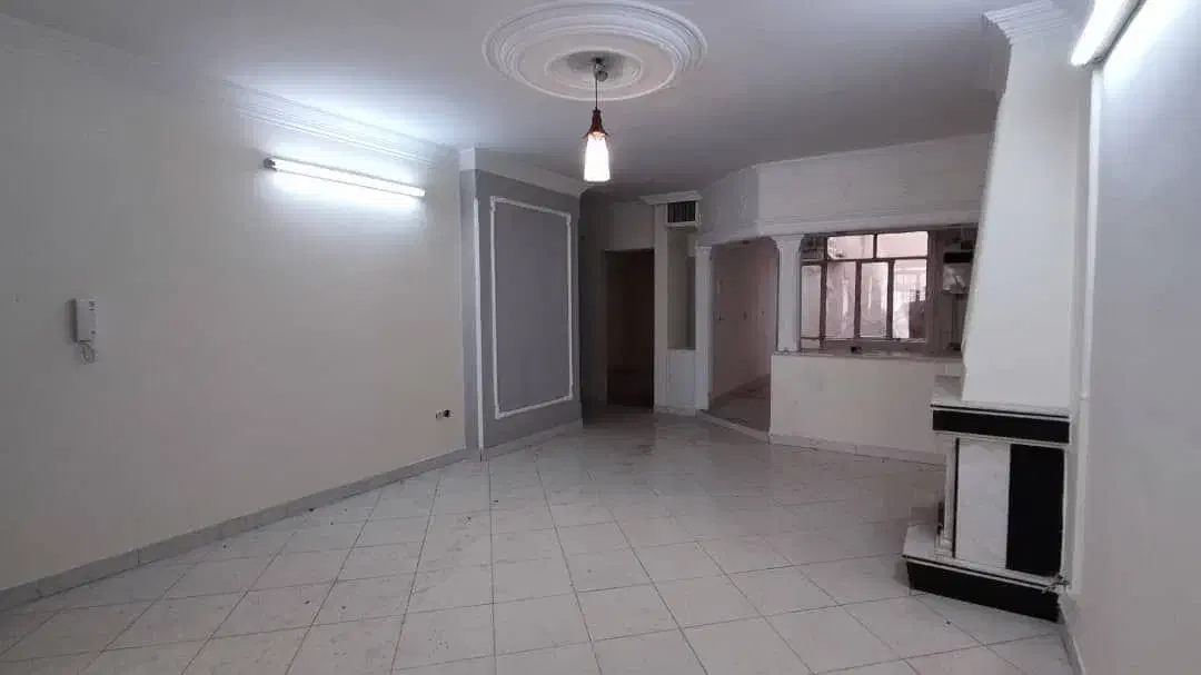 منزل ویلایی 150 متر زیر بنا 360 متر 3 واحد
