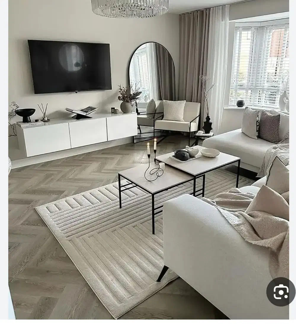 به یک همخونه خانم