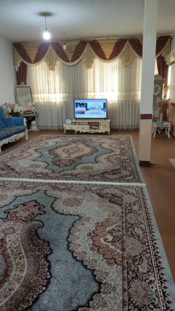 خانه دوطبقه مرز مهران