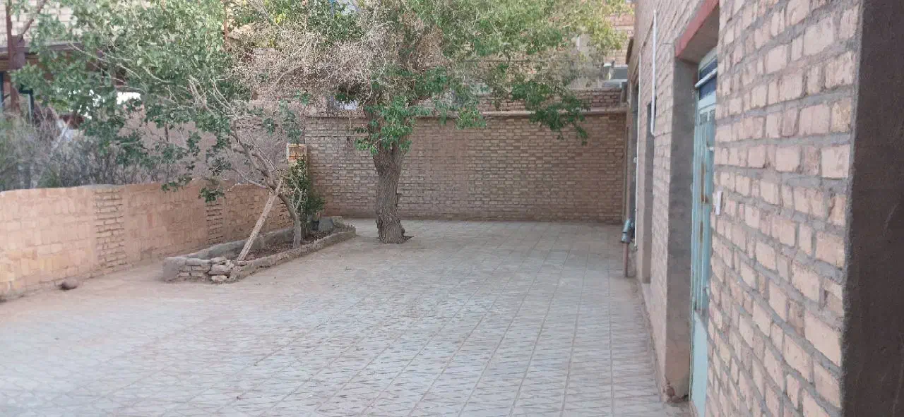 ۷۰۰ متر خونه دلباز شهر آیسک سند ملک تک برگ