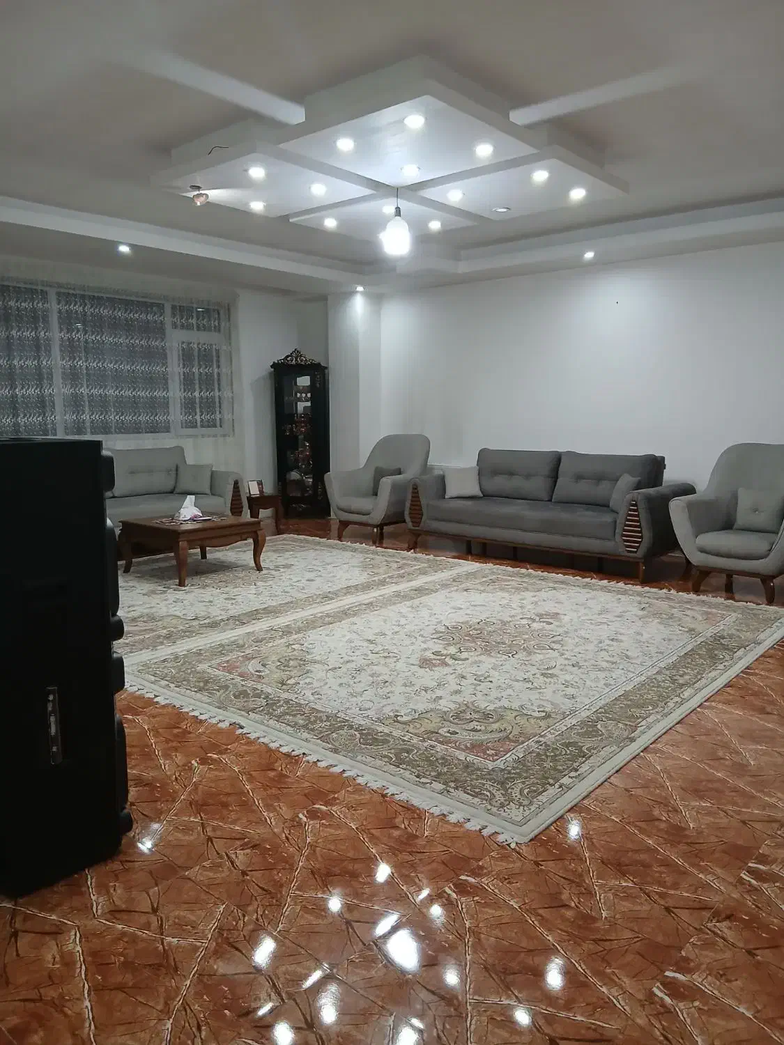 فروش آپارتمان ۱۲۵متری رو به نما فول امکانات