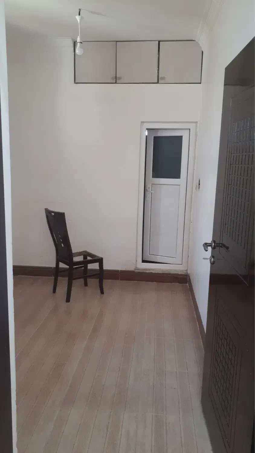 طبقه همکف بهمن۹