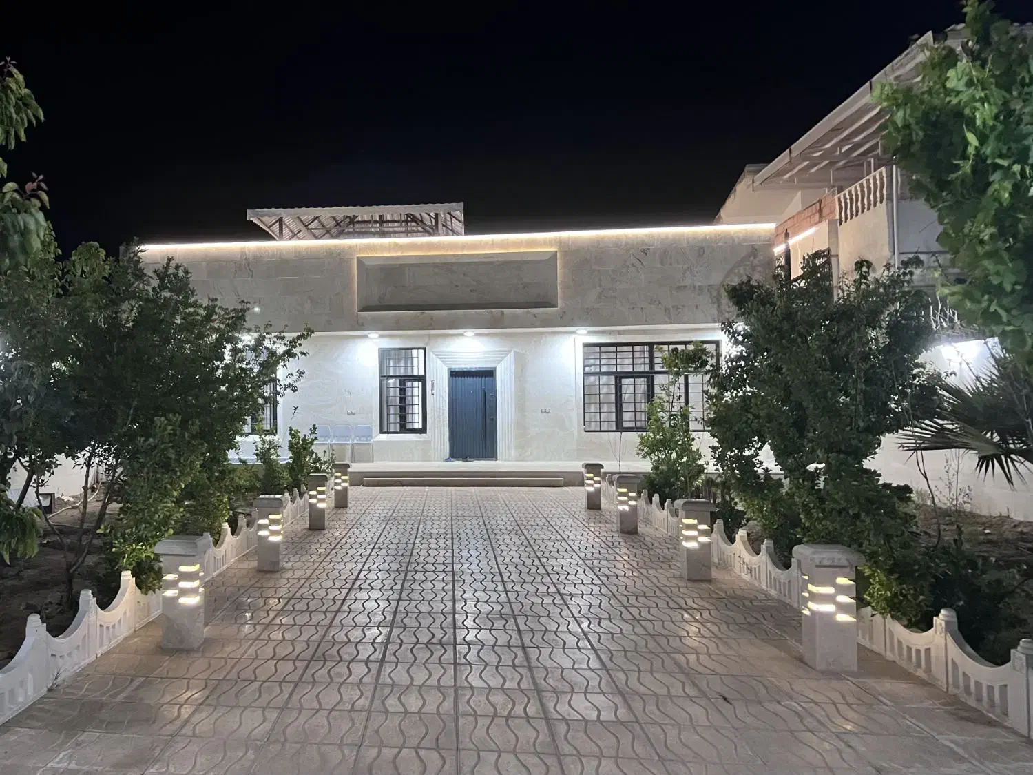 ویلا لوکس نما سنگ.هفت باغ فروش و معاوضه