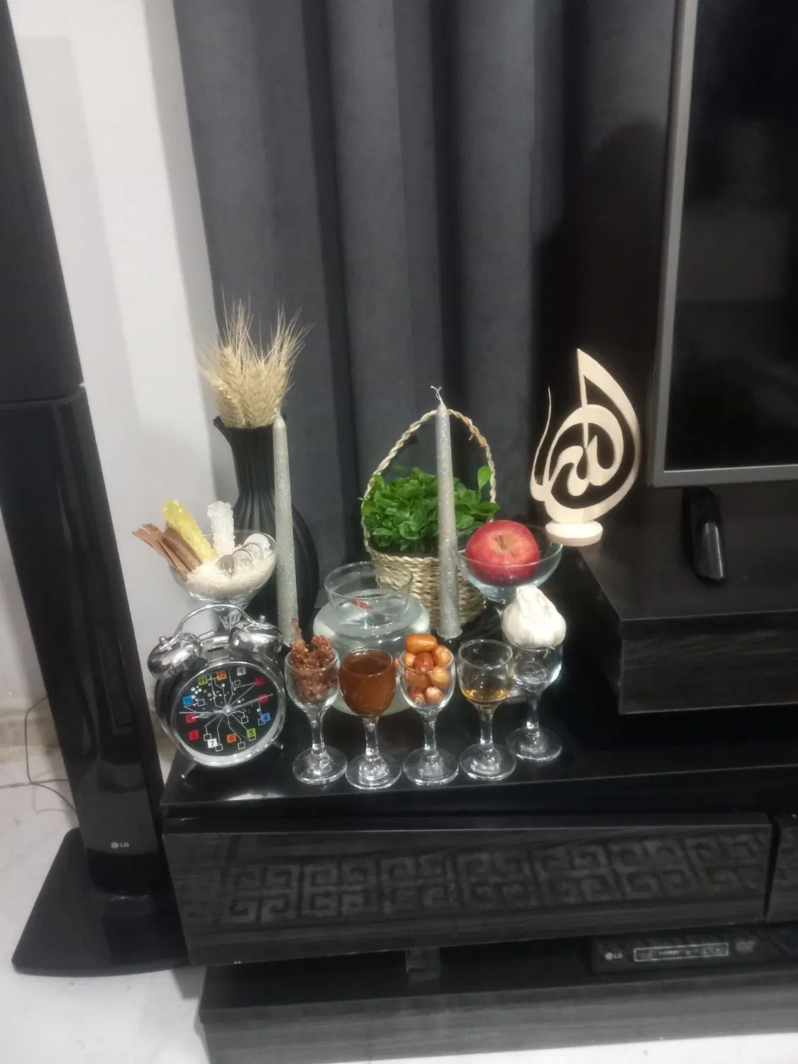 ۵۵متر آپارتمان نبرد اقاجانلو