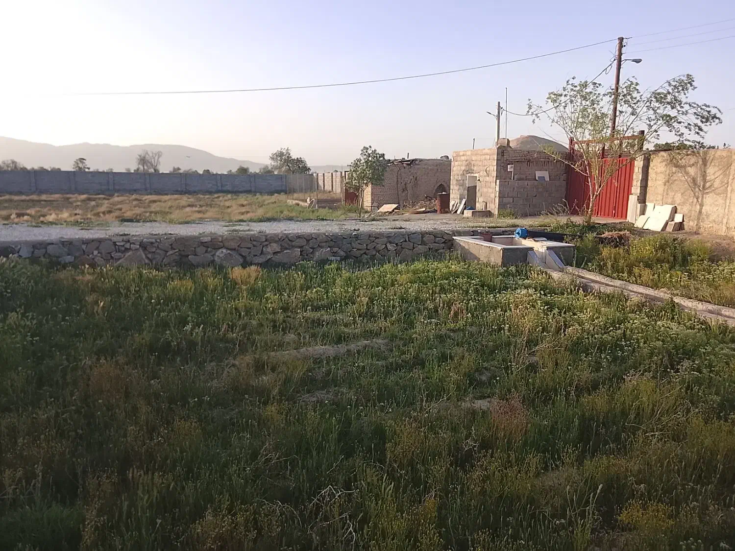 فروش حیاط ویلایی ۷۰۰۰هزار متر ..گلشهر