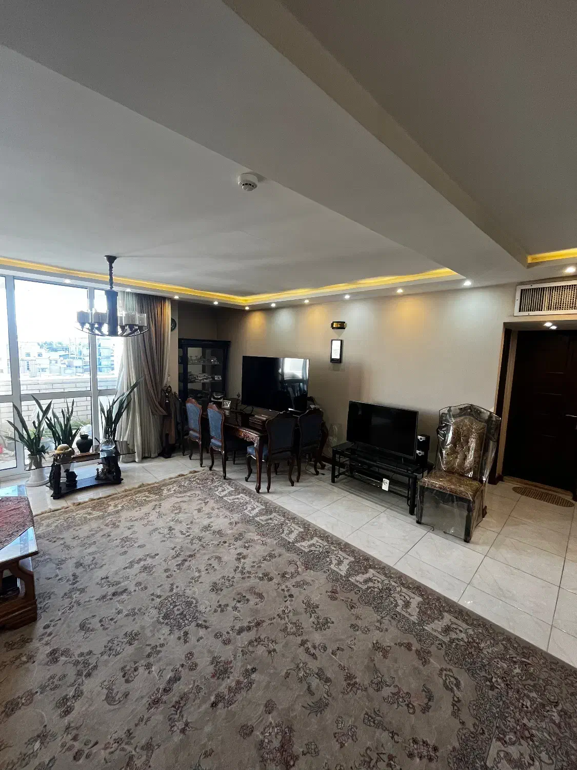اجاره خانه۱۷۰ متر فول‌امکانات
