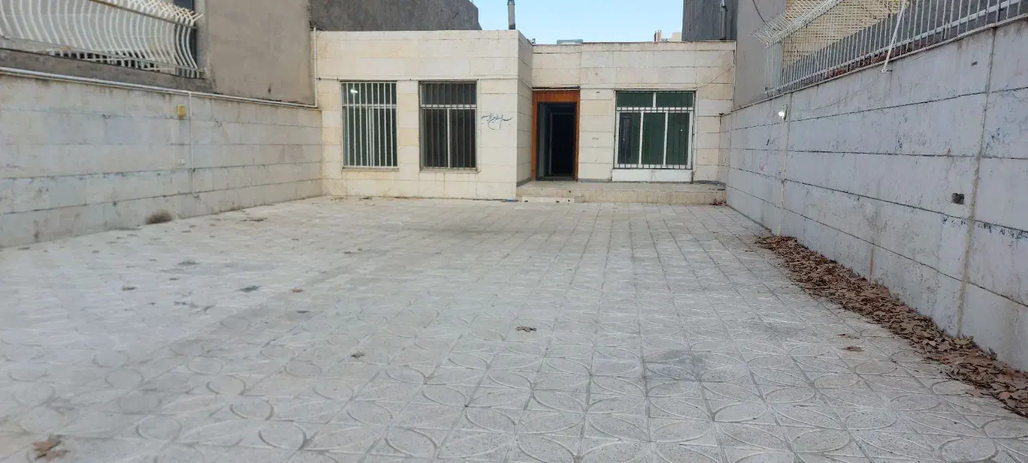 لادن ۲۲۰متر ۳واحد بنا