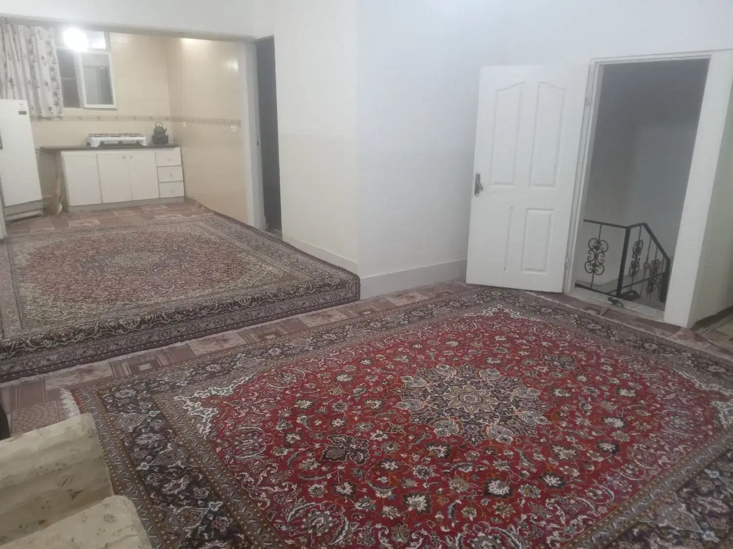 منزل یه خوابه با پارکینگ