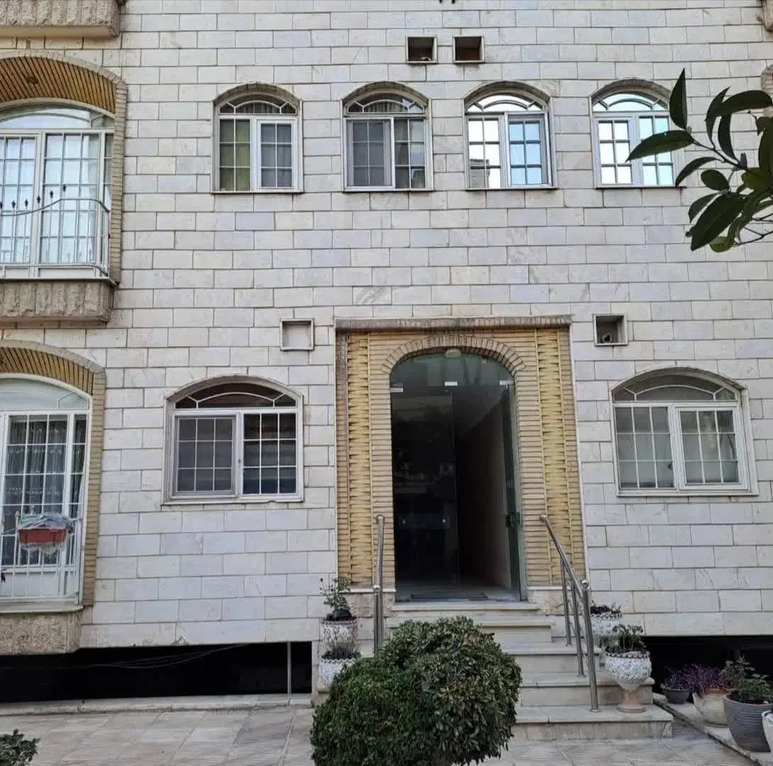 ۹۳ متر_دو خواب_چهارم_ادیب طوسی