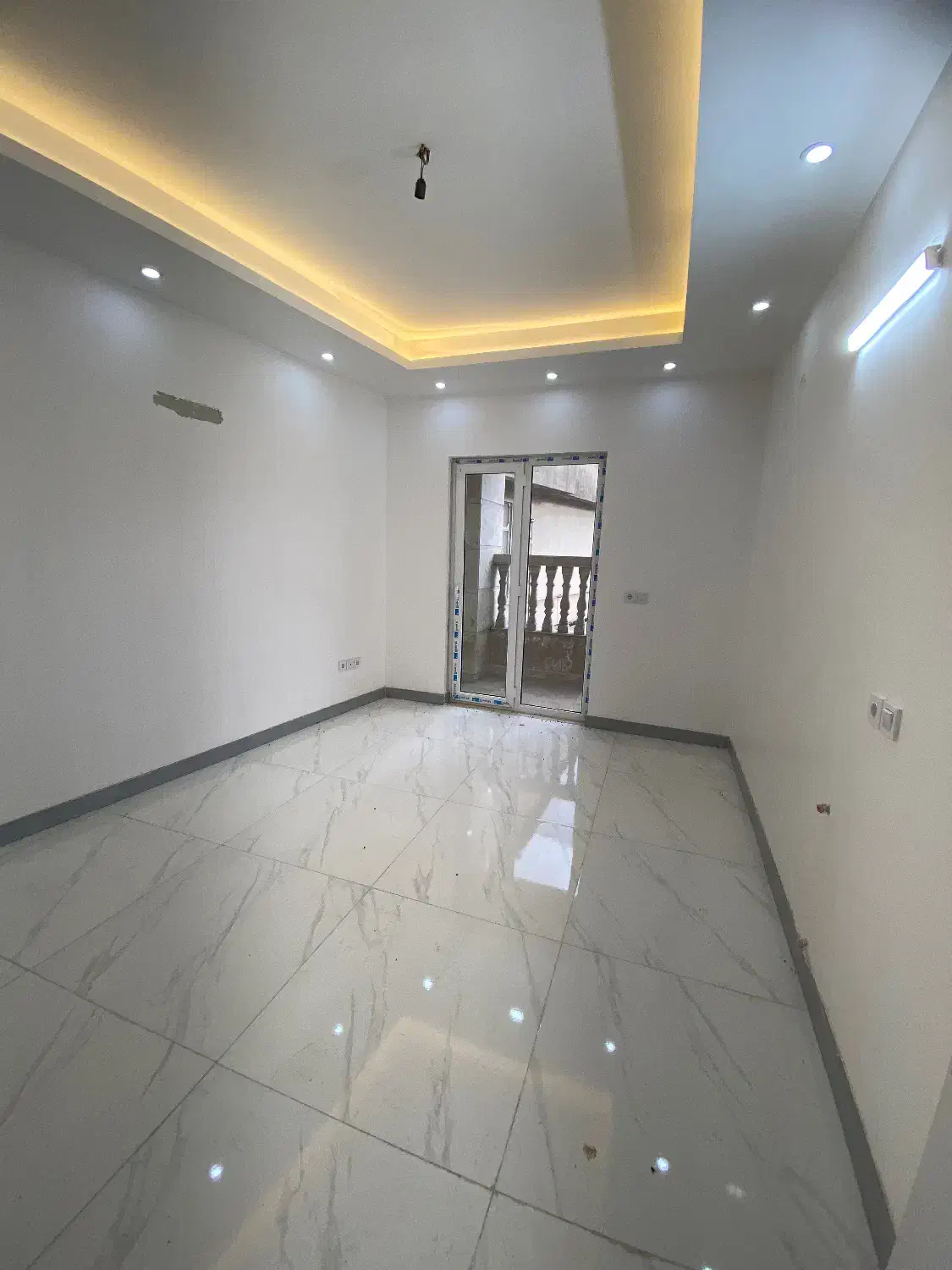 فروش آپارتمان وام دار
