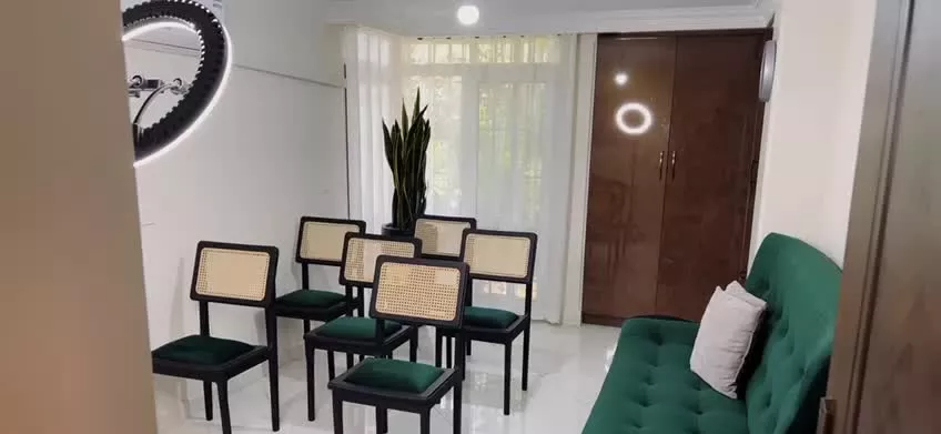 اجاره صندلی و اتاق