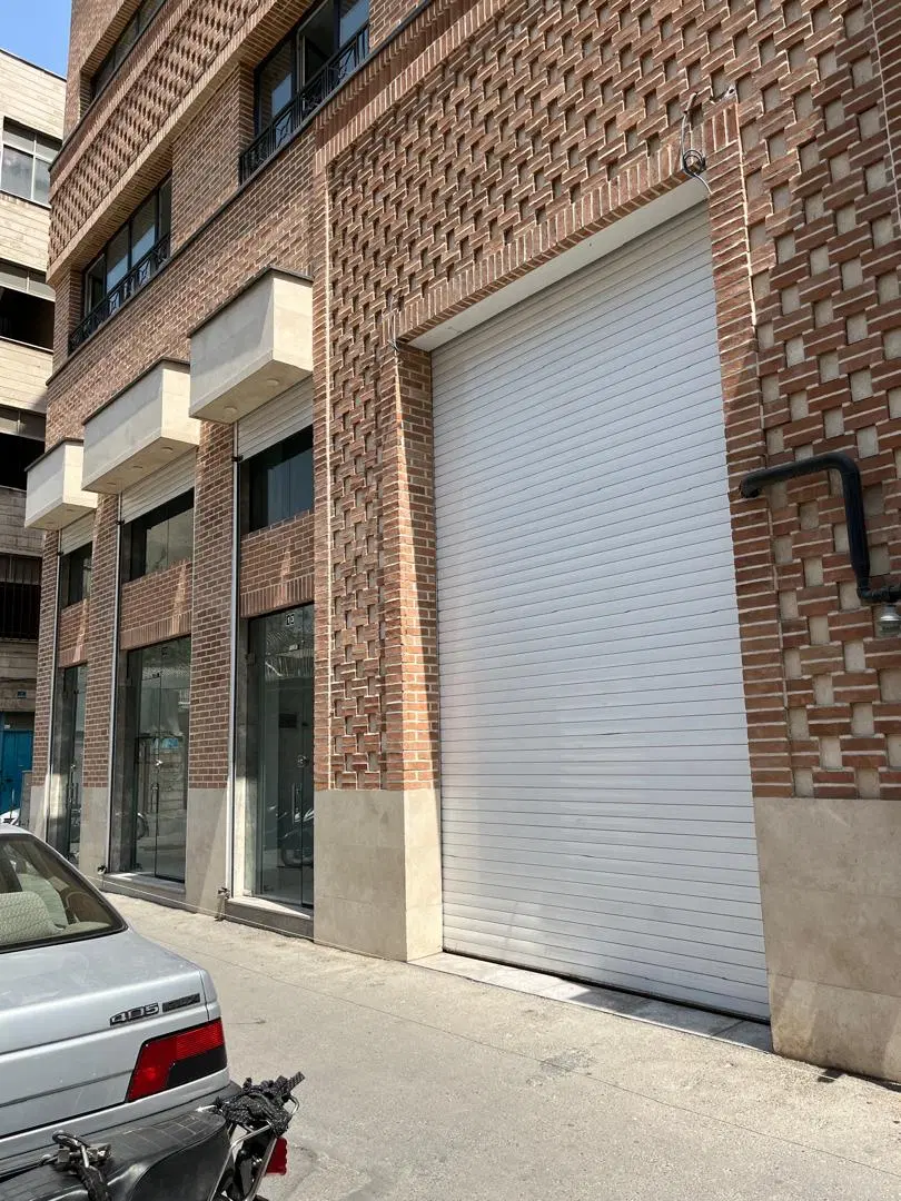 خیابان ملت ، امیرکبیر ، چراغ برق