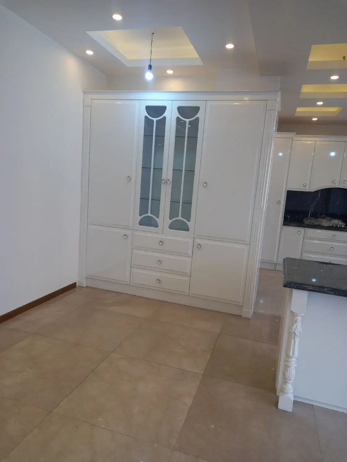 مرزداران دو خواب تک واحدی