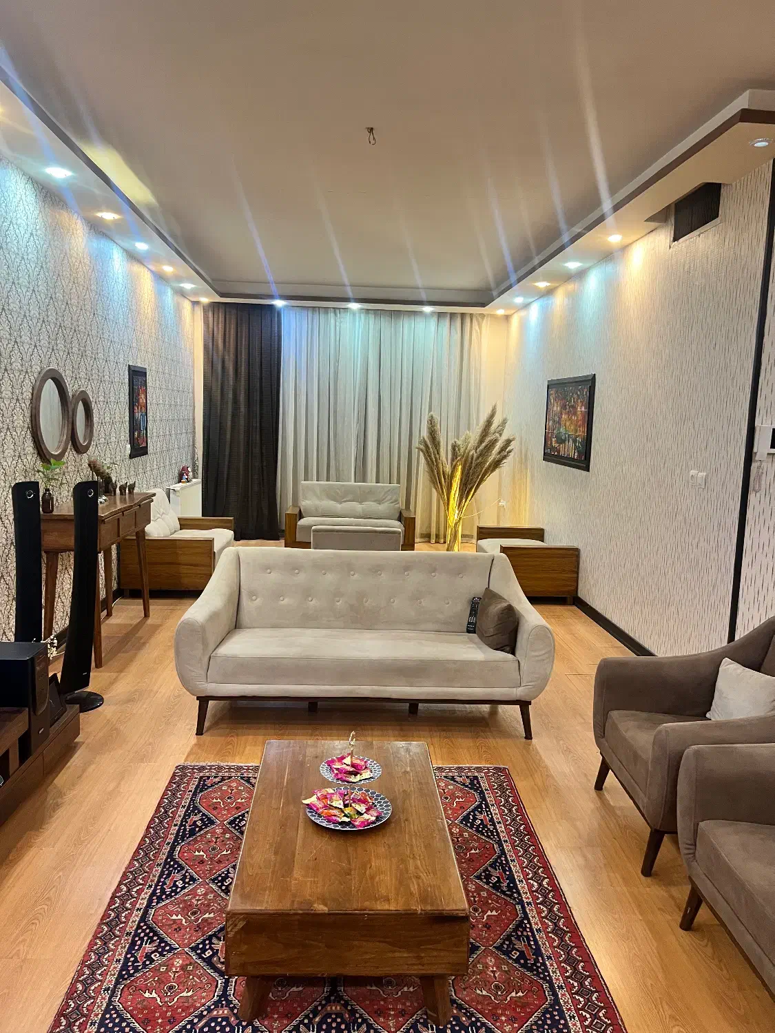 اجاره واحد مسکونی در ساختمان ویلایی بلوار چمران