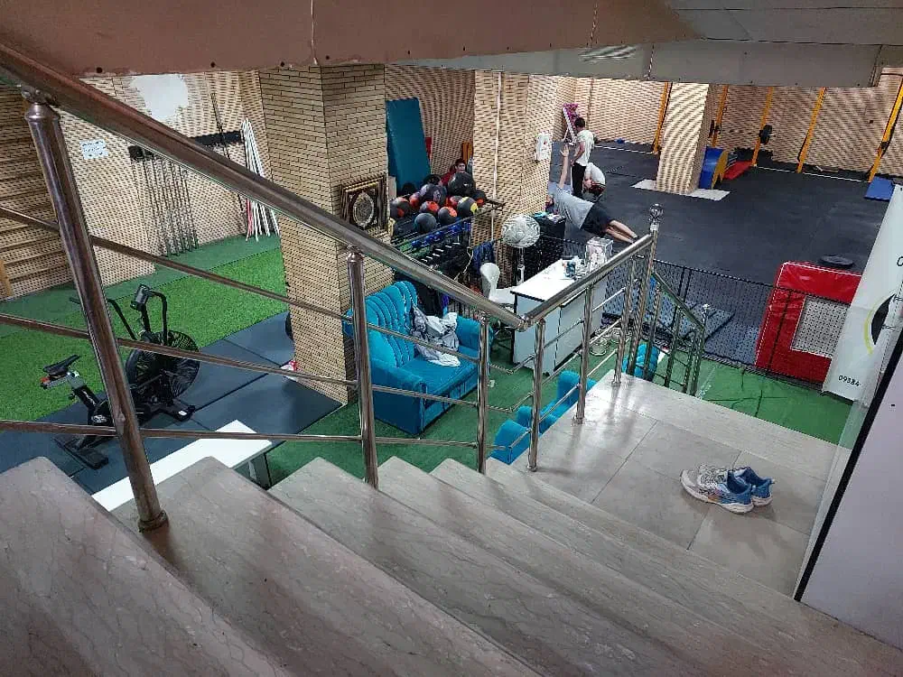 اجاره زیر زمین تجاری