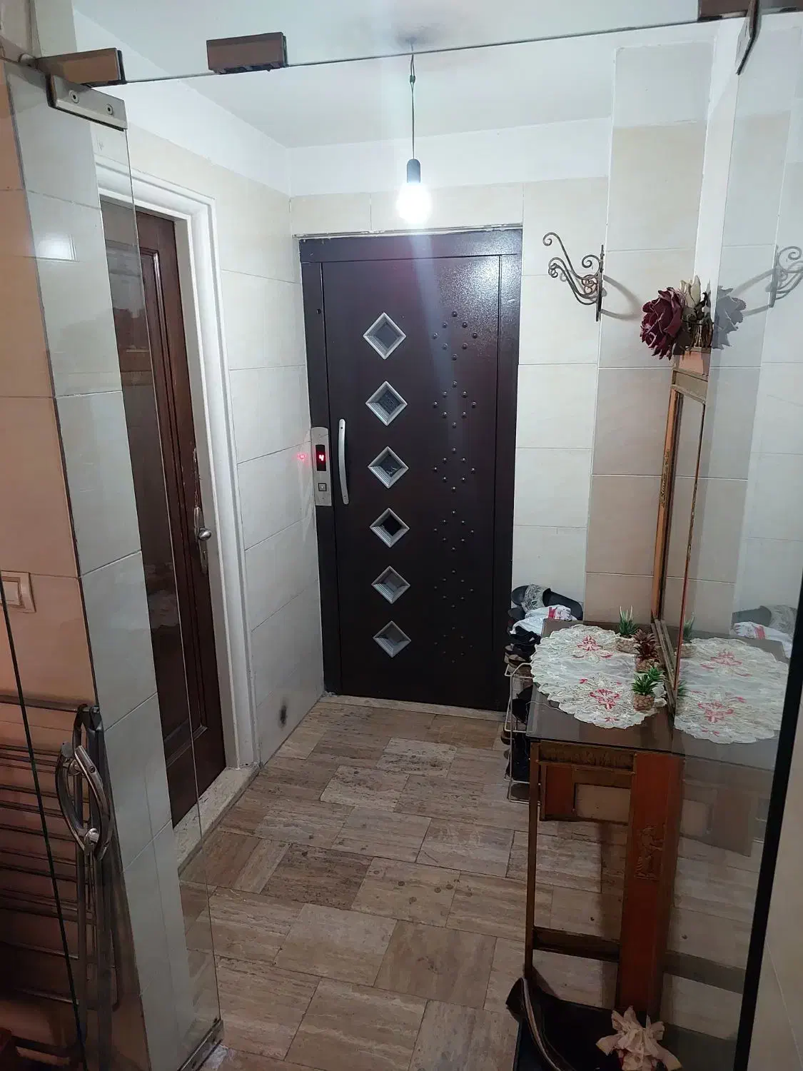 خانه ۵۴ متری شمشیری