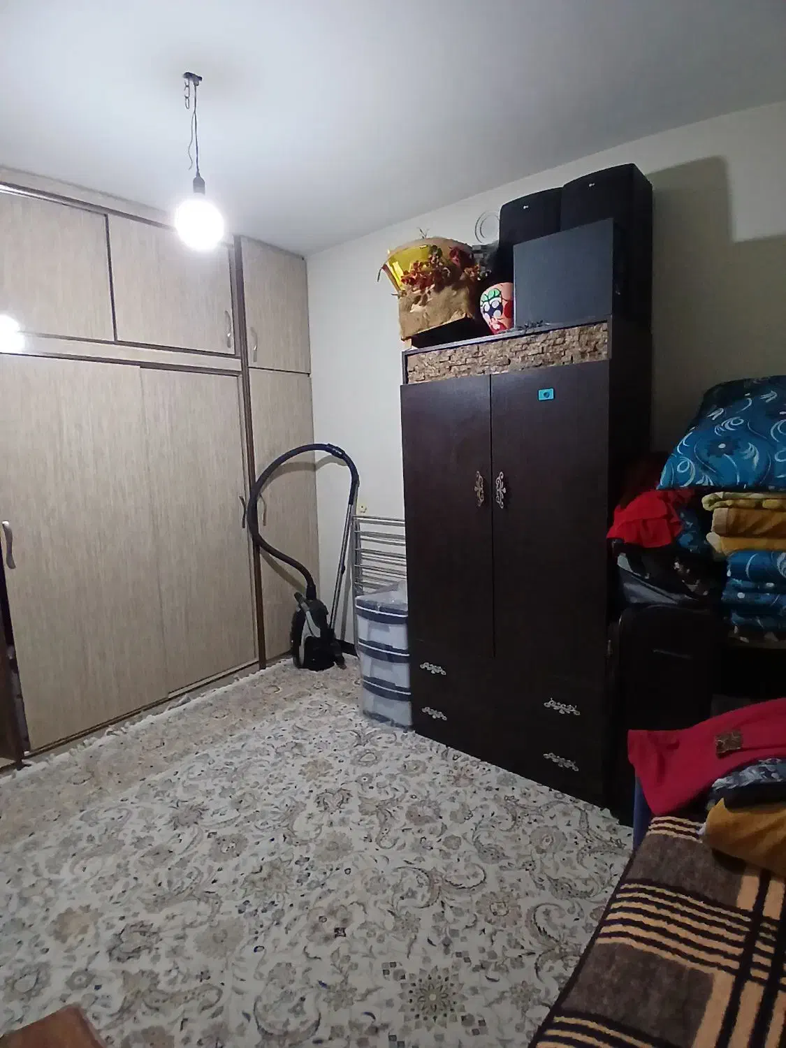 ویلایی دربست سه طبقه