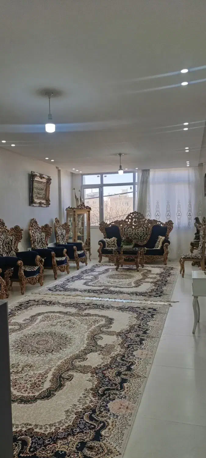 آپارتمان دوخواب شیک و نوساز