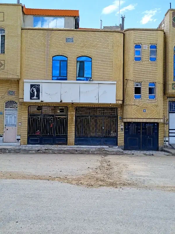 ۳طبقه پاستور ۱۲ ثارالله ۸