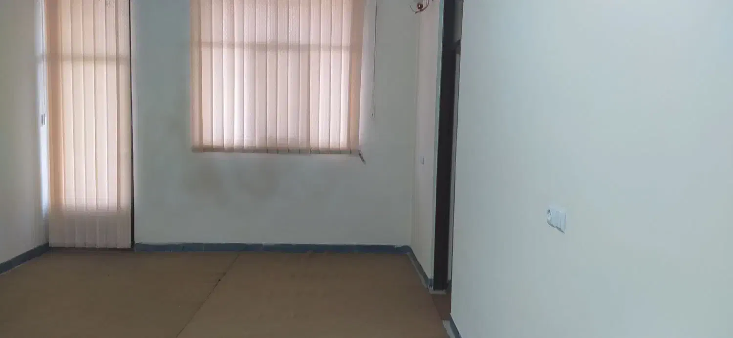 رهن همکف۸۵متررباط اول _املاک پرشیا
