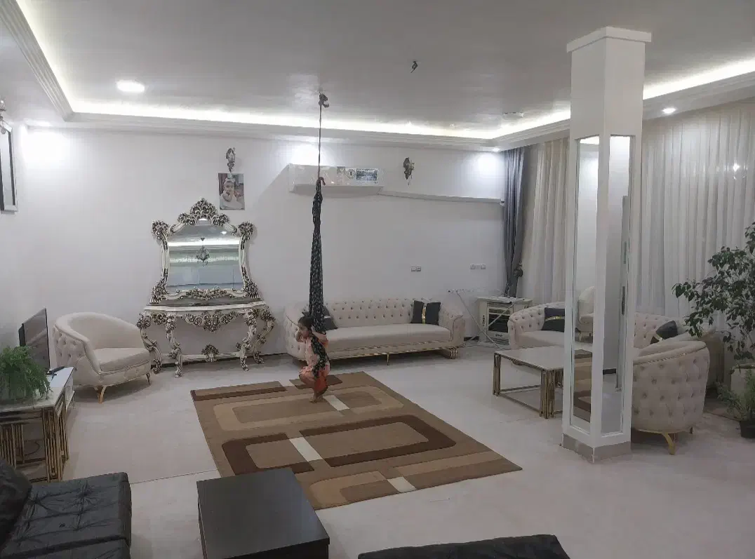 دوطبقه ده سال ساخت 240متر دره شهر