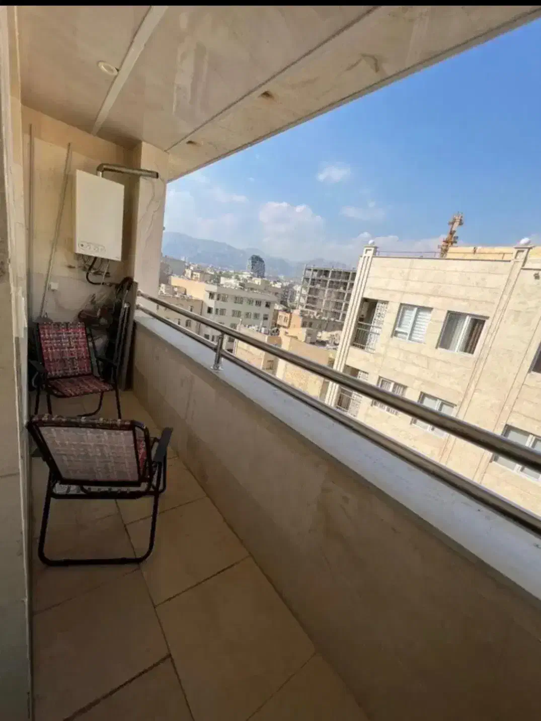 100 متر دو خواب فول امکانات