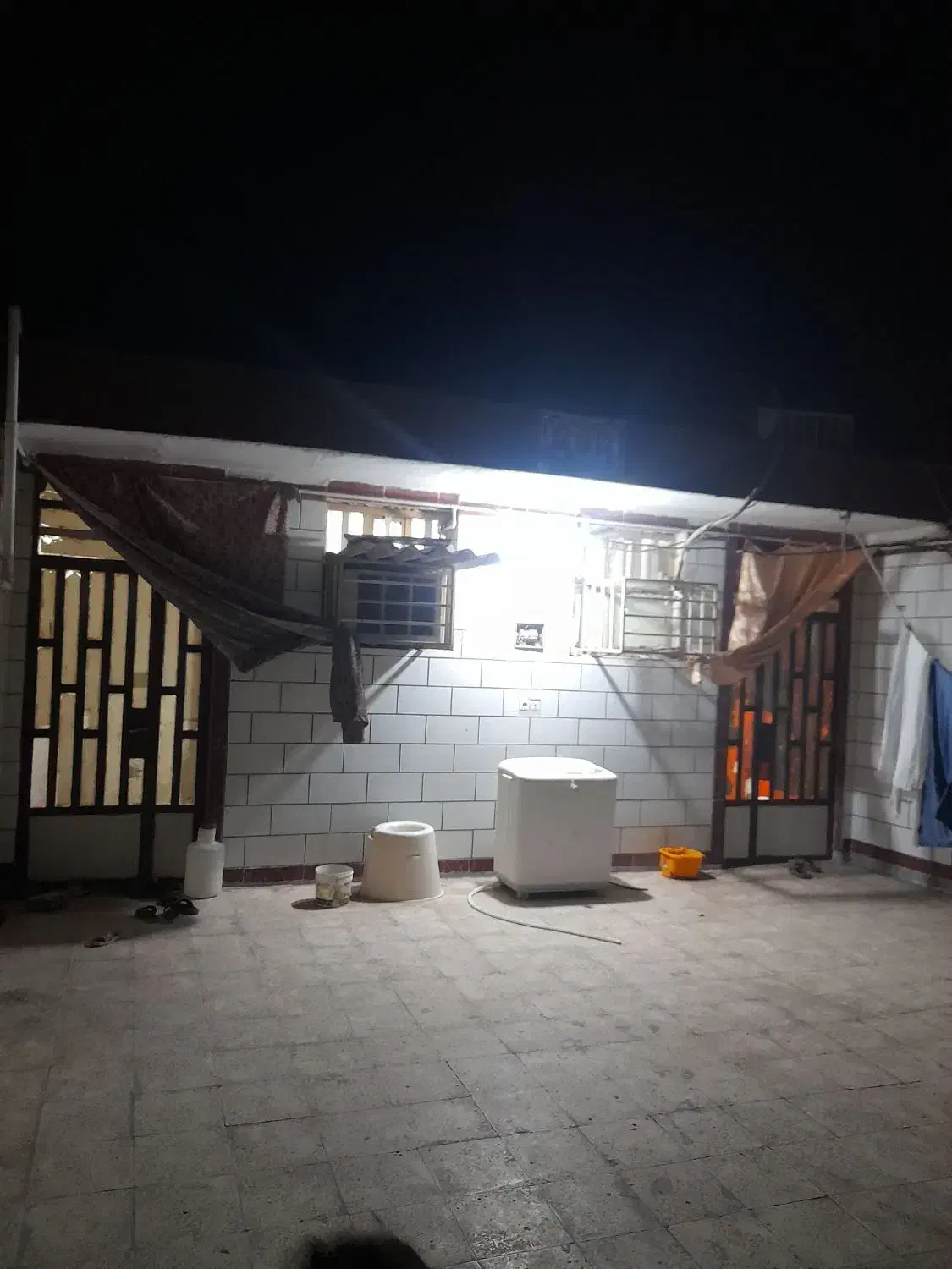 فروش خانه ۳واحده ۲۰۰متری