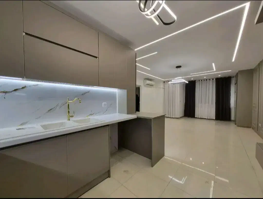 خانه ویلایی 160 متری نزدیک بازار فردوسی