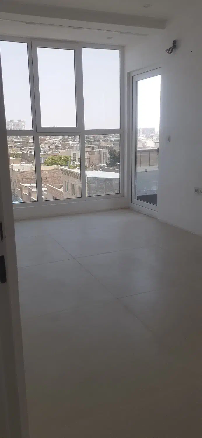 اپارتمانی نمونه وخاص