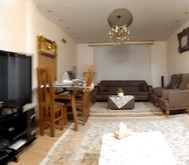 آپارتمانی زیبا در دهقان ویلای اول